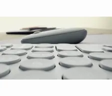 Mouse Logitech 910-007049 óptico, 3 Botones, 4000 Dpi, Rf Inalámbrico + Bluetooth, 10 M, Grafito