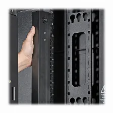 Sistema De Alimentacion Tripp Lite Vertical, 45 Salidas Ac, Conector Nema L21-30p, 50 - 60 Hz, Máxima Corriente 24 A, Voltaje 120-208 V, Cable De 1.8 M, Capacidad Del Rack 0u, Color Negro, Gris
